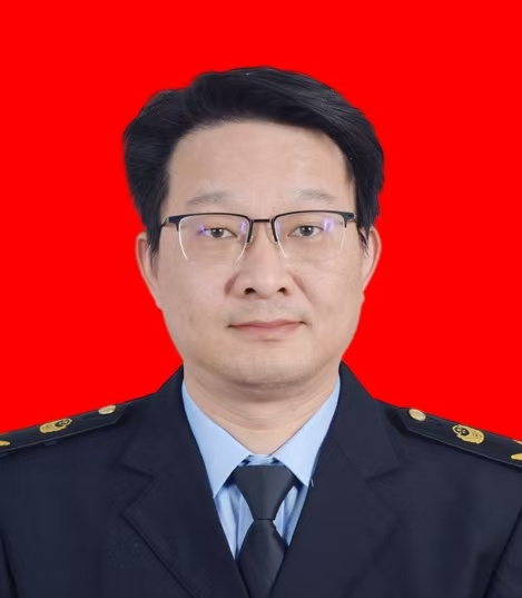 任程濱.jpg